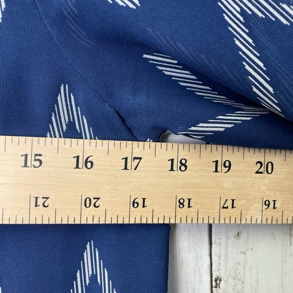 Xhilaration Blue Dress with Zigzag Design size Medium - Picture 7 of 10